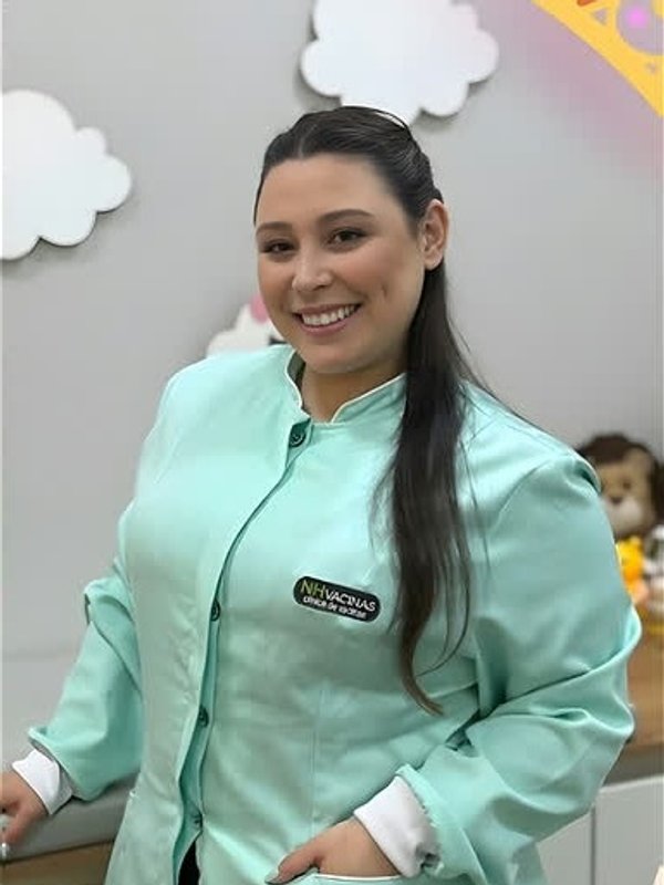 Natasha — Enfermeira da NH Vacinas